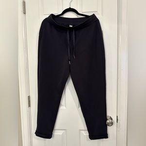 AirEssentials Tapered Pant